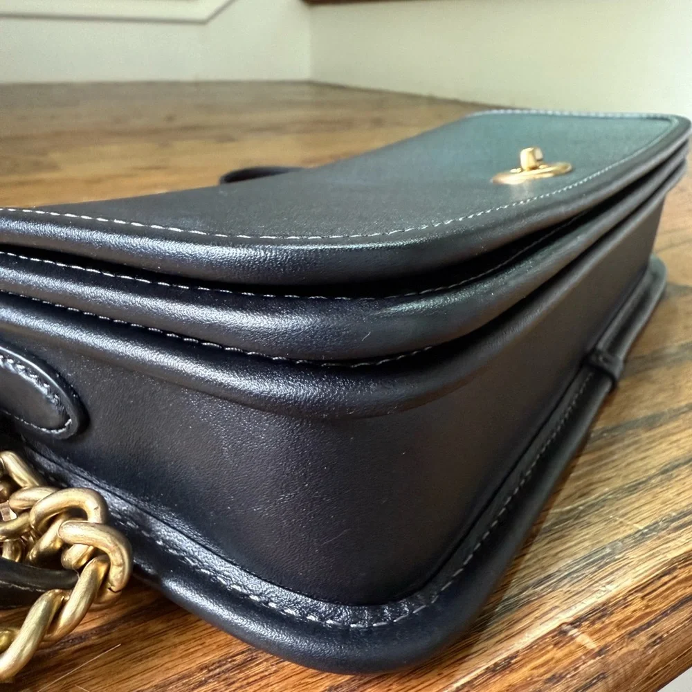 NWOT COACH Dinky Bag in Black Glove tanned leather - Coach Originals - Picture 8 of 11